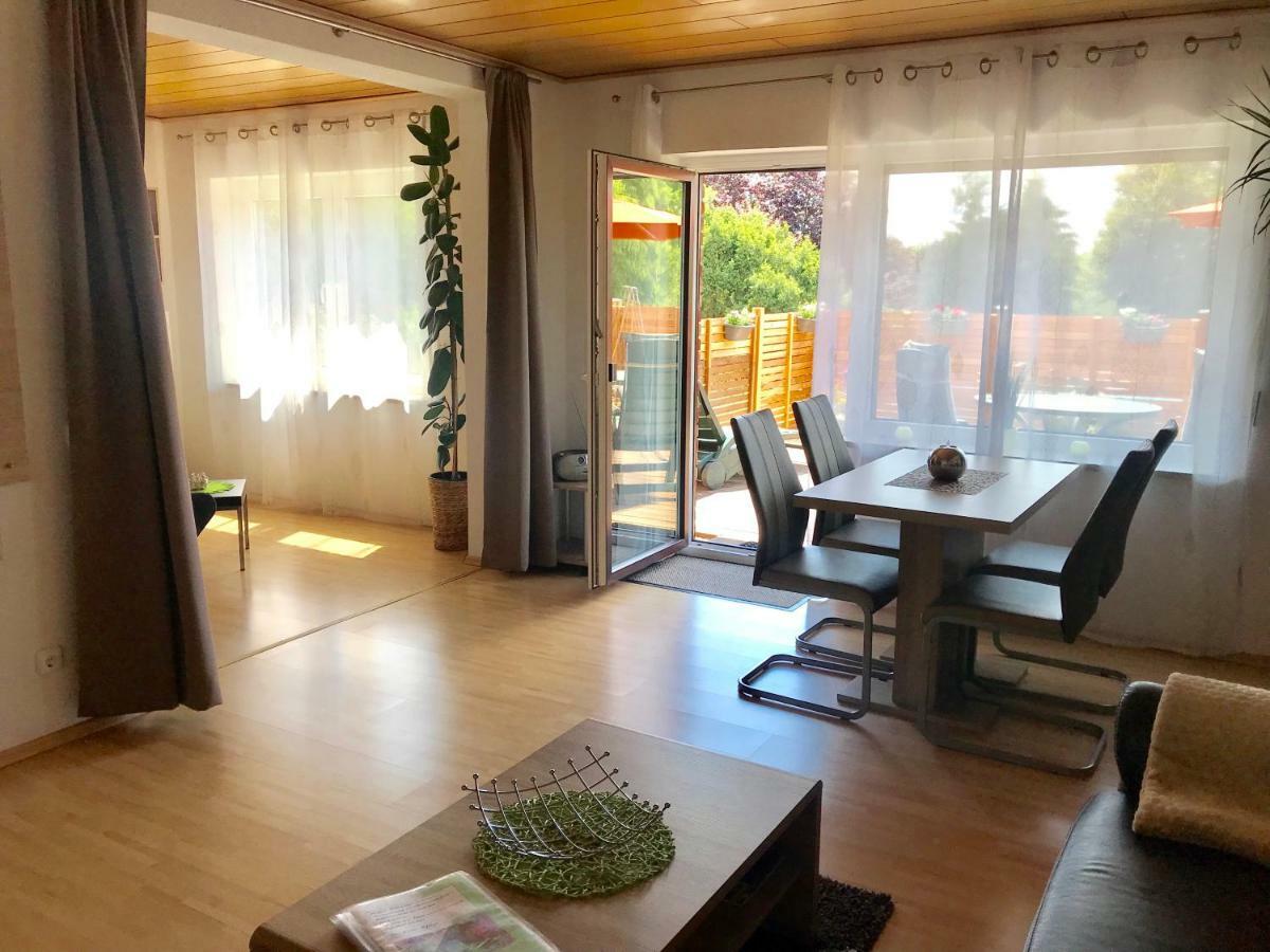 Ferienwohnung Familie Slepitzka Niedenstein Екстериор снимка